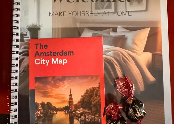 Decor Jordaan House Couette-café